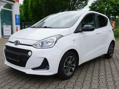 Gebraucht Hyundai i10 YES! 67 PS (49 kW) 2019 Polar white / sol Kleinwagen