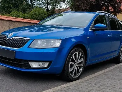 Gebraucht Skoda Octavia 150 PS (110 kW) 2015 Blau Kombi