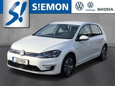 Weiss Gebraucht 2020 VW e-Golf Kleinwagen | 15.930 € (Fairer Preis)