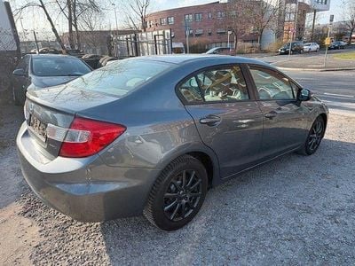 Gebraucht Honda Civic Comfort 141 PS (103 kW) 2013 Grau Limousine