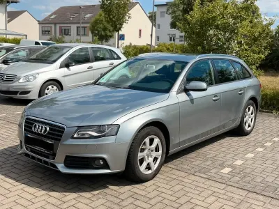 Gebraucht Audi A4 143 PS (105 kW) 2010 Grau Kombi