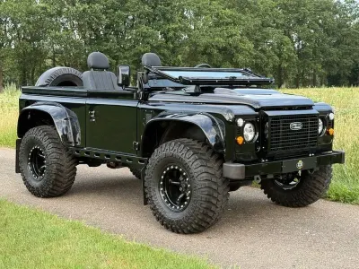 Gebraucht Land Rover Defender 122 PS (89 kW) 1999 Schwarz Cabrio