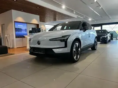 Gebraucht Volvo EX30 Ultra 661 kW (900 PS) 2024 Cloud blue SUV
