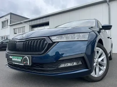 Gebraucht Skoda Octavia 204 PS (150 kW) 2024 Blau Kombi
