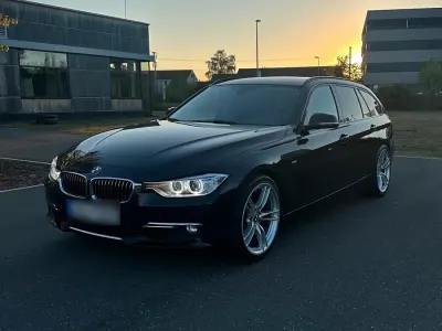 Gebraucht BMW 330 Luxury Line 258 PS (189 kW) 2014 Schwarz Kombi
