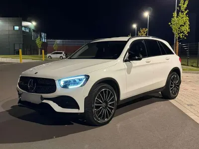 Gebraucht Mercedes GLC400d AMG line 330 PS (242 kW) 2021 SUV
