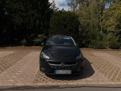 Gebraucht Opel Corsa 90 PS (66 kW) 2015 Schwarz Kleinwagen