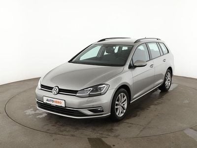 Gebraucht VW Golf VII Comfortline 116 PS (85 kW) 2019 Grau Kombi