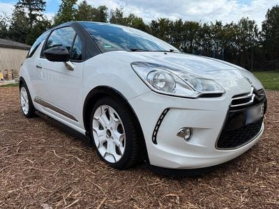 Gebraucht Citroën DS3 115 PS (84 kW) 2013 Weiß Kleinwagen