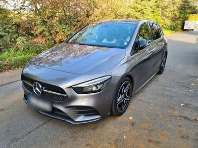 gebraucht Mercedes B180 d AMG Line Night Paket