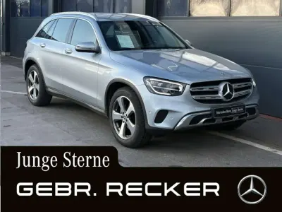 Używany Mercedes GLC220 Exclusive 194 KM (142 kW) 2022 Srebrny SUV