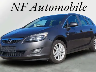 Gebraucht Opel Astra Sport 140 PS (102 kW) 2011 Karbongrau Kombi
