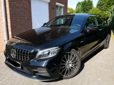 Gebraucht Mercedes C43 AMG AMG 390 PS (286 kW) 2019 Schwarz Coupé