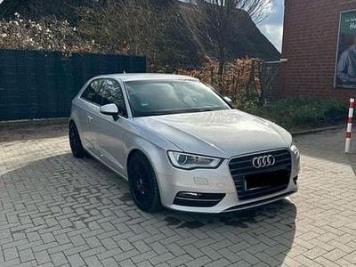 Usata Audi A3 Premium 105 CV (77 kW) 2013 Beige Berlina