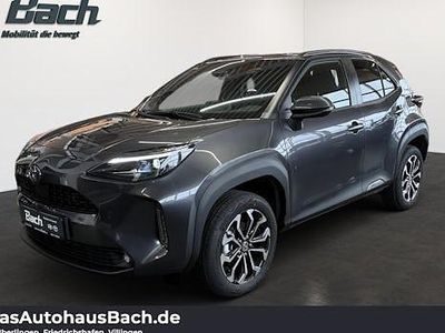 Neu Toyota Yaris Cross 130 PS (95 kW) 2026 Grau SUV