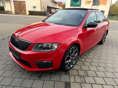 Rot Gebraucht 2017 Skoda Octavia RS Limousine | 16.999 € (Fairer Preis)