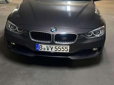 Gebraucht BMW 320 Gran Turismo Luxury Line 184 PS (135 kW) 2013 Limousine