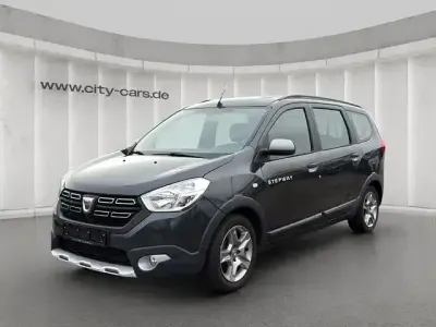 Używany Dacia Lodgy Stepway 116 KM (85 kW) 2022 Other Minivan