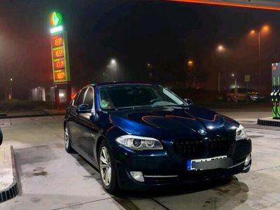 BMW 528