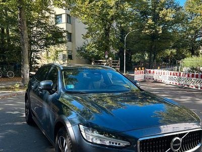Volvo V90 CC