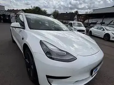 Gebraucht Tesla Model 3 RWD 208 kW (283 PS) 2023 Weiß Limousine