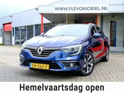 Usata Renault Mégane Bose Edition 132 CV (97 kW) 2018 Blu Station wagon