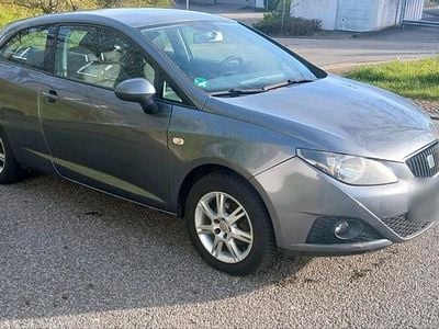 Begagnad Seat Ibiza 75 HK (55 kW) 2012 Grå Halvkombi