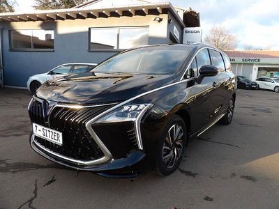 Gebraucht DFSK Forthing 4 177 PS (130 kW) 2024 Schwarzmetallic Van / Kleinbus