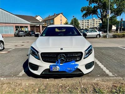 Mercedes GLA250