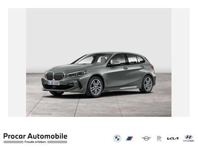 Grau Gebraucht 2022 BMW 118 M Sport Kleinwagen | 24.290 € (Fairer Preis)