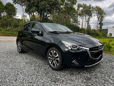 Gebraucht Mazda 2 Exclusive-Line 90 PS (66 kW) 2015 Schwarz Limousine