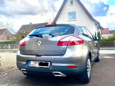 Second-hand Renault Mégane 131 CP (96 kW) 2011 Gri Berlinǎ