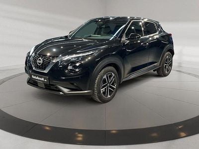 Pearl black Gebraucht 2025 Nissan Juke N-Connecta SUV | 18.015 € (Superpreis)