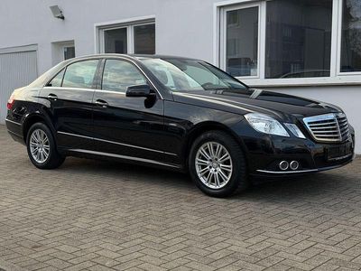 Gebraucht Mercedes E200 184 PS (135 kW) 2010 Schwarz Limousine