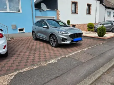 Gebraucht Ford Kuga ST-Line X 225 PS (165 kW) 2023 Silber SUV