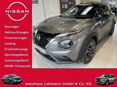 Dark grey metallic/dach in bla Gebraucht 2024 Nissan Juke N-Connecta SUV | 29.950 € (Teuer)