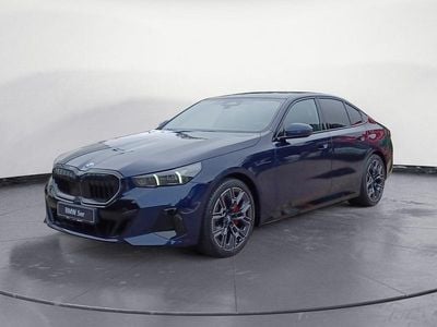 Neu BMW 520 M Sport 197 PS (144 kW) 2025 Blau Limousine