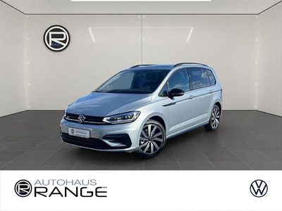 Gebraucht VW Touran Highline 150 PS (110 kW) 2024 Silber Van / Kleinbus