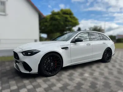 Gebraucht Mercedes C63 S E Performance AMG 680 PS (500 kW) 2025 Weiß Limousine