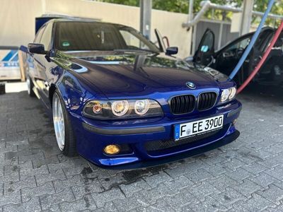 BMW 528