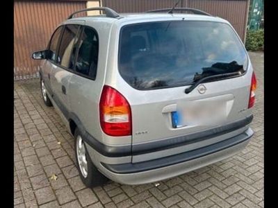 gebraucht Opel Zafira 