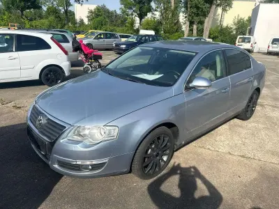 Gebraucht VW Passat Comfortline 150 PS (110 kW) 2007 Arctic blue silver metallic Limousine