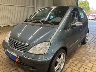 Usata Mercedes A170 Elegance 95 CV (69 kW) 2005 Grigio Monovolume