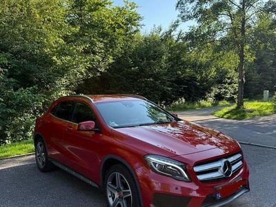Mercedes GLA250