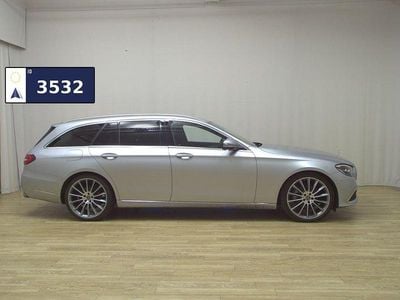 Gebraucht Mercedes E220 Exclusive 200 PS (147 kW) 2023 Silber Limousine