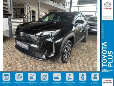 Gebraucht Toyota Yaris Cross 131 PS (96 kW) 2025 Schwarz SUV