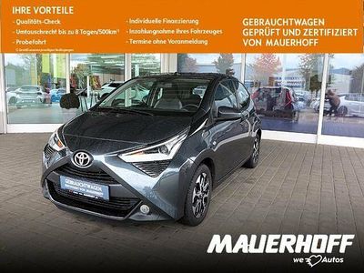 Grau Gebraucht 2020 Toyota Aygo Team Kleinwagen | 12.990 € (Etwas zu teuer)
