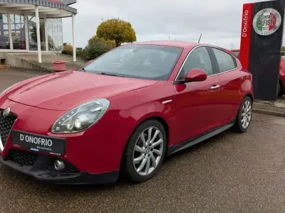 Brugt Alfa Romeo Giulietta Super 175 HK (128 kW) 2016 Rød Hatchback