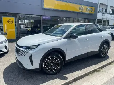 Neu Peugeot 3008 Allure 145 PS (106 kW) 2025 Weiß SUV