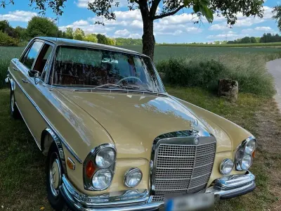 Gebraucht Mercedes 280 200 PS (147 kW) 1973 Gelb Limousine